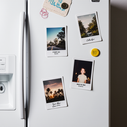 Magnetic Mini Polaroid-Style Photo Prints